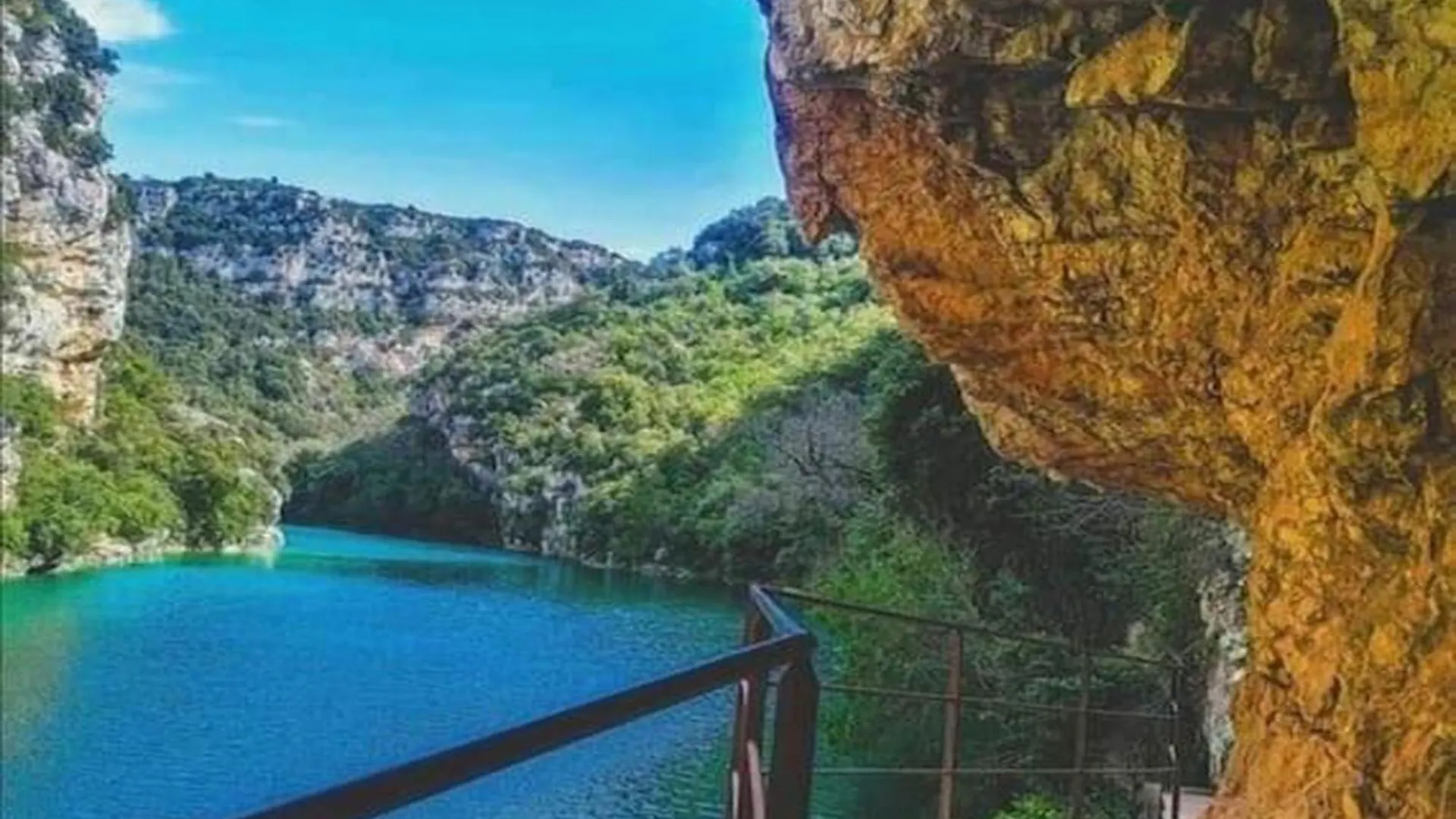 La Roulotte Du Verdon Quinson 0*,